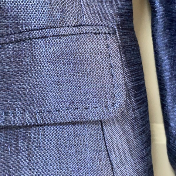 Albert Nipon Stunning Elegant Blue Suit size 2 - Picture 4 of 10